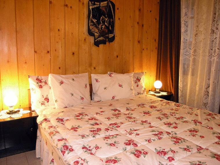 Hotel Vesta Kazanlŭk Eksteriør bilde
